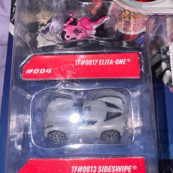Transformers Micro Machines Series 1 Elita-One Sideswipe - Picture 8 of 9